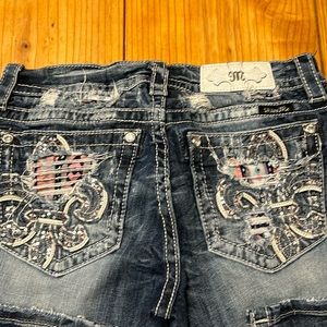 Miss me Size 28 crooped